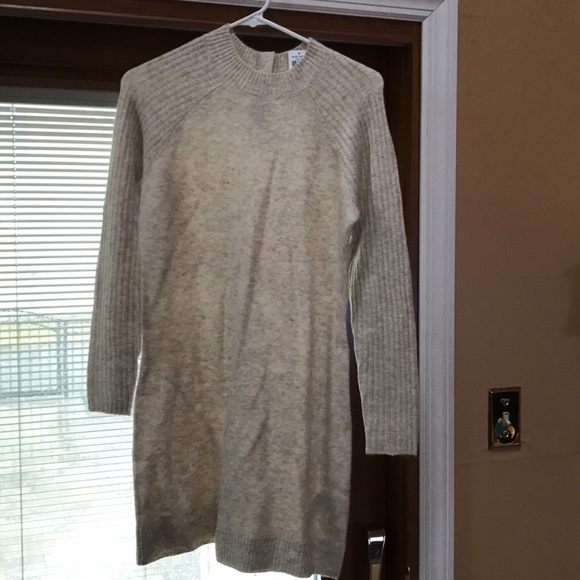 Abercrombie & Fitch Dresses & Skirts - Abercrombie & Fitch sweater dress